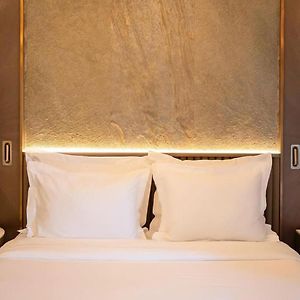 Hotel Olive Aaero Suites Near Igi Airport
